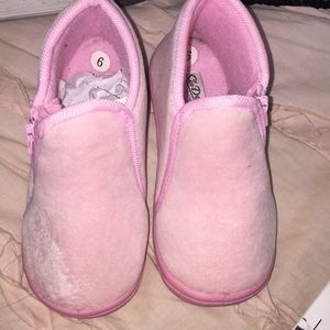 Kids pink bootie adorable!
